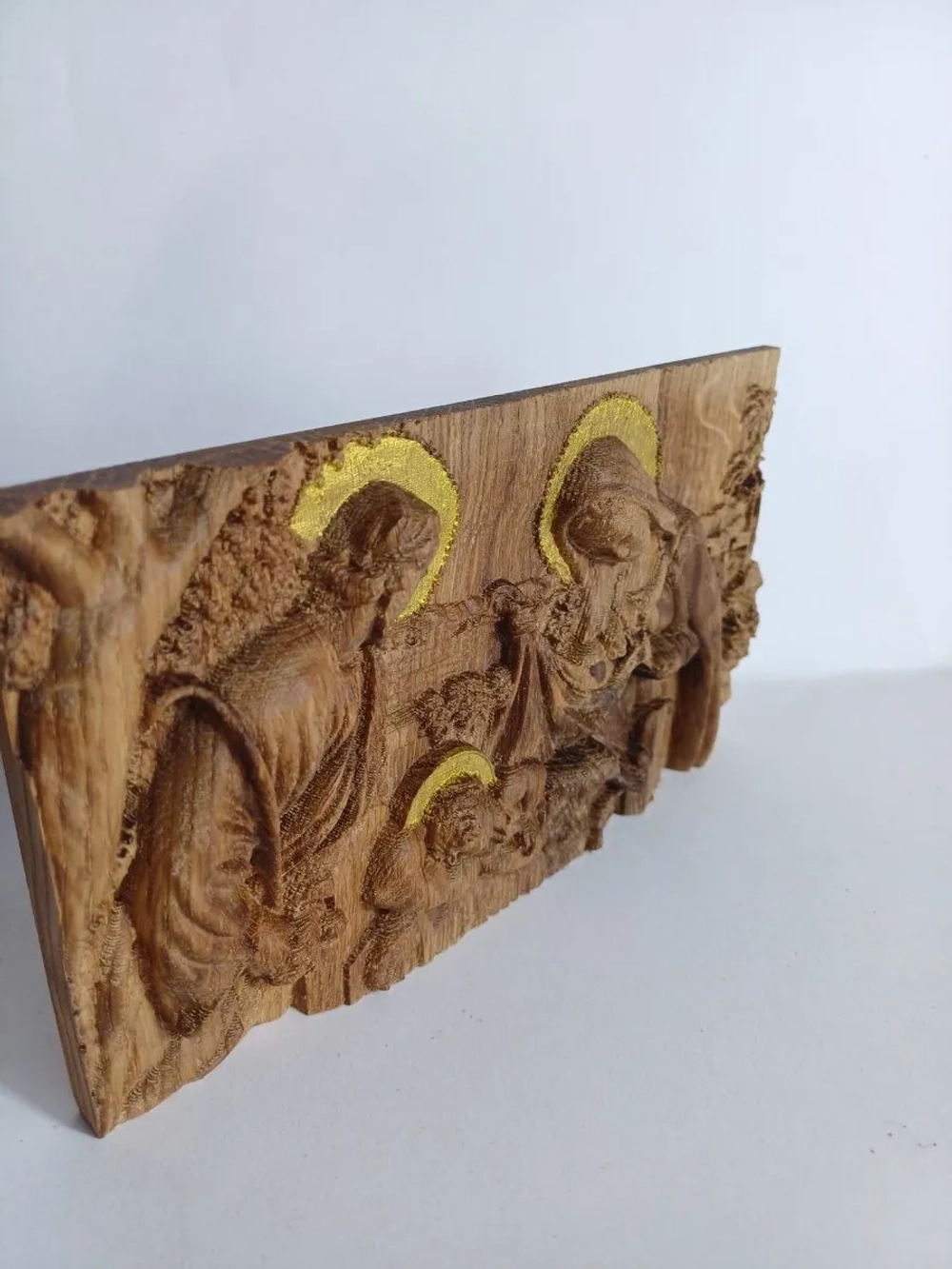 Освященная икона-панно "Рождество Христово" резная из дуба