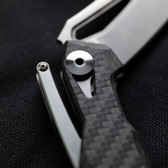 Складной нож Zero Tolerance 0990 c клинком из стали CPM-20CV, рукоять карбон