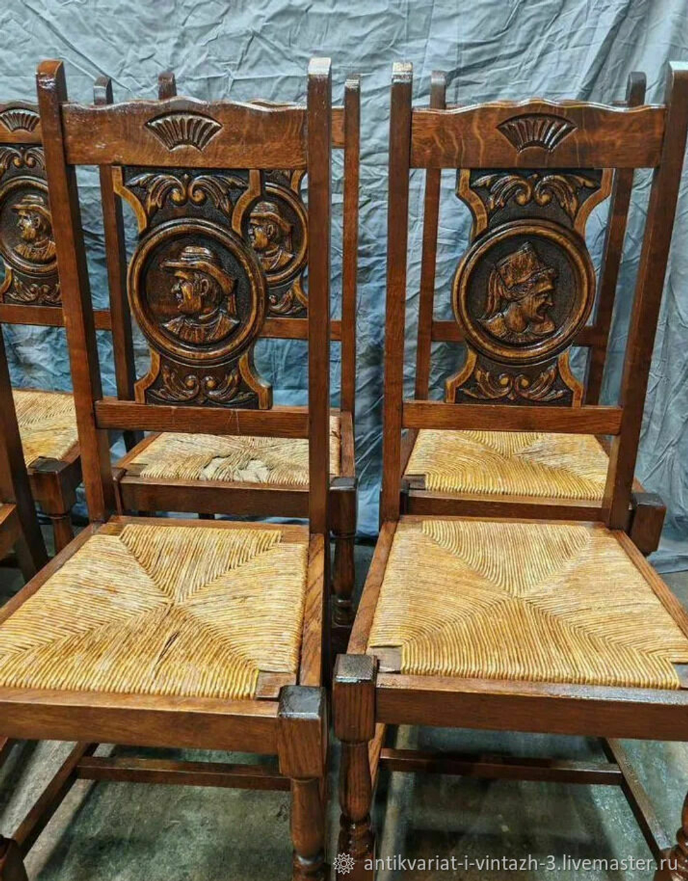 Старинные стулья бретонь 8 шт