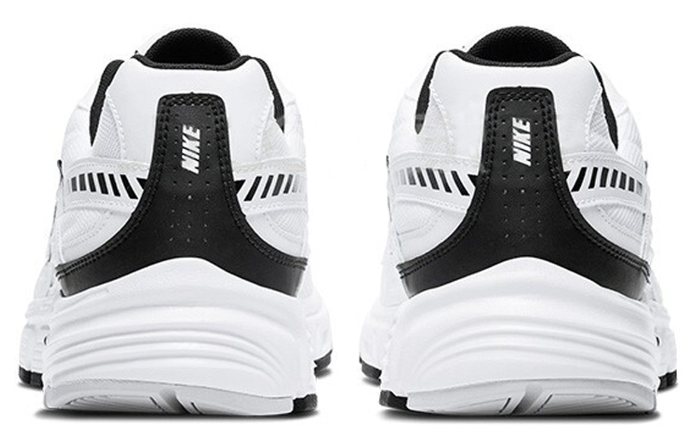 Кроссовки Nike Initiator
