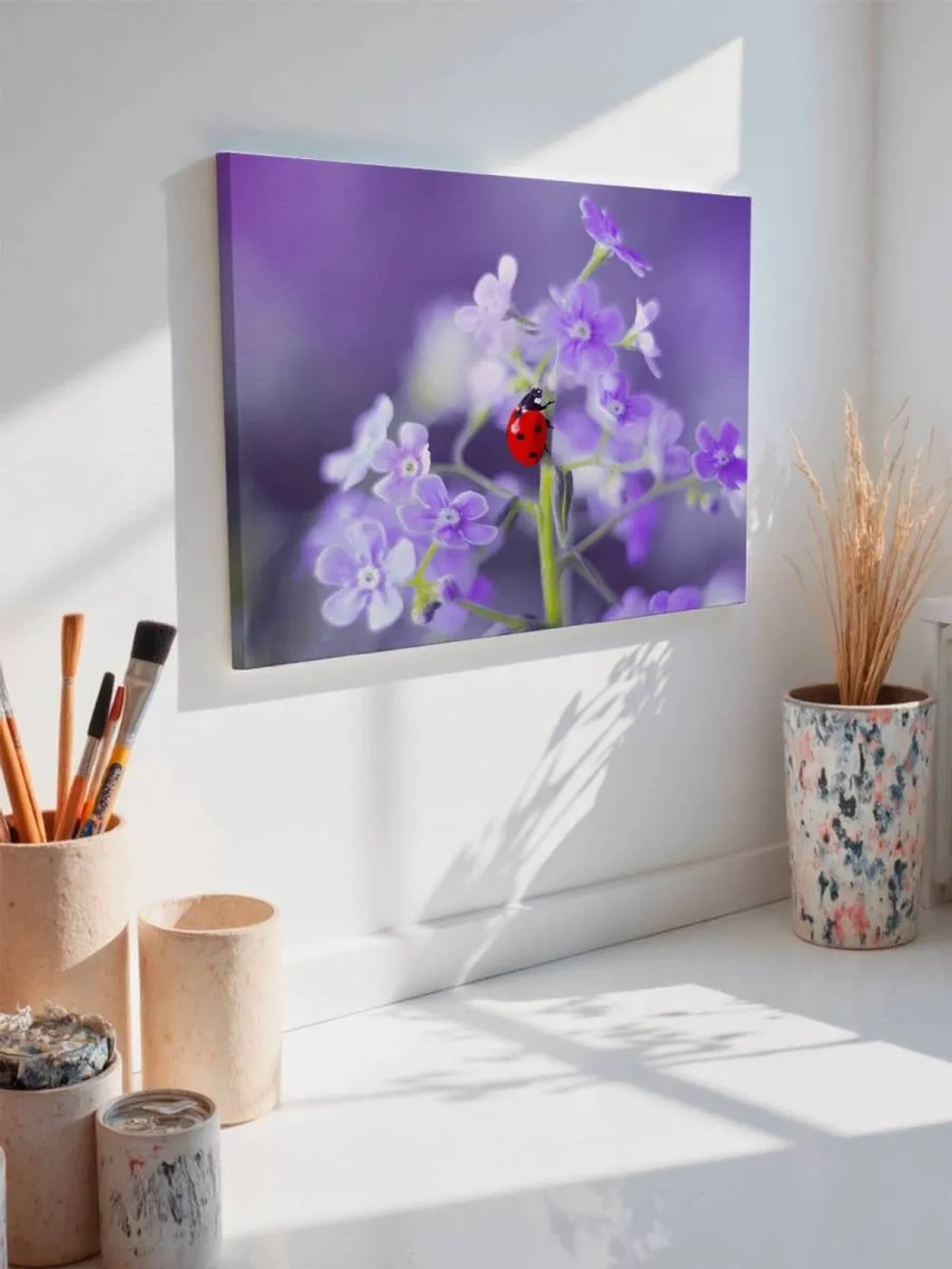 Картина на стену 40 X 50 Божья коровка