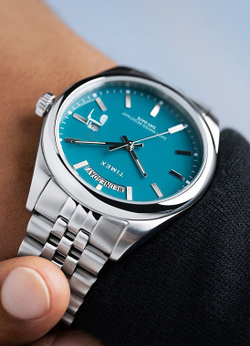 Часы Timex TW2V68000