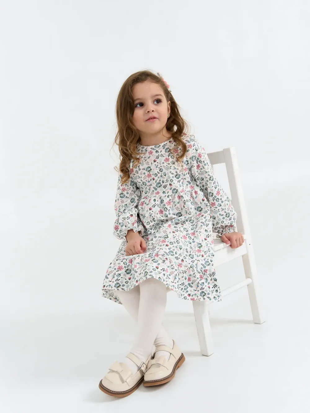 Платье с оборкой "Цветы" 0+