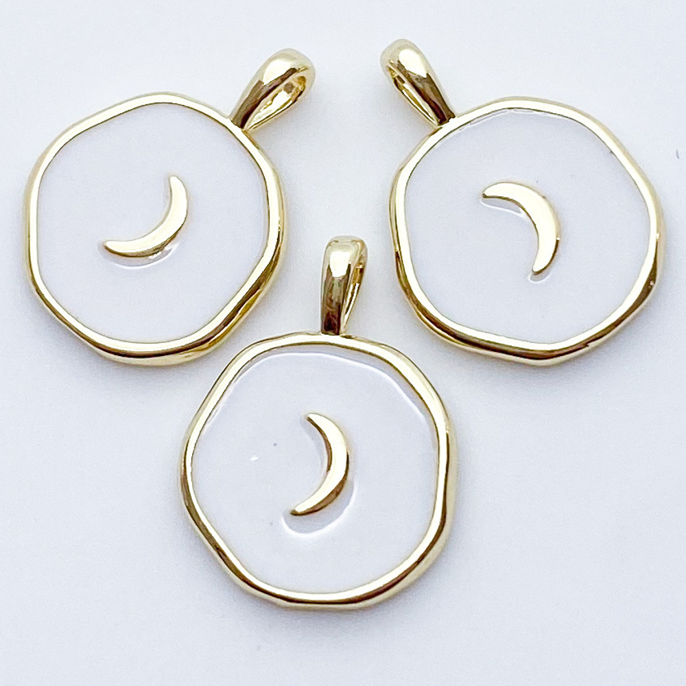 Подвеска Месяц, цвет золото+белый, размер 17*13 мм, цена за 1 шт