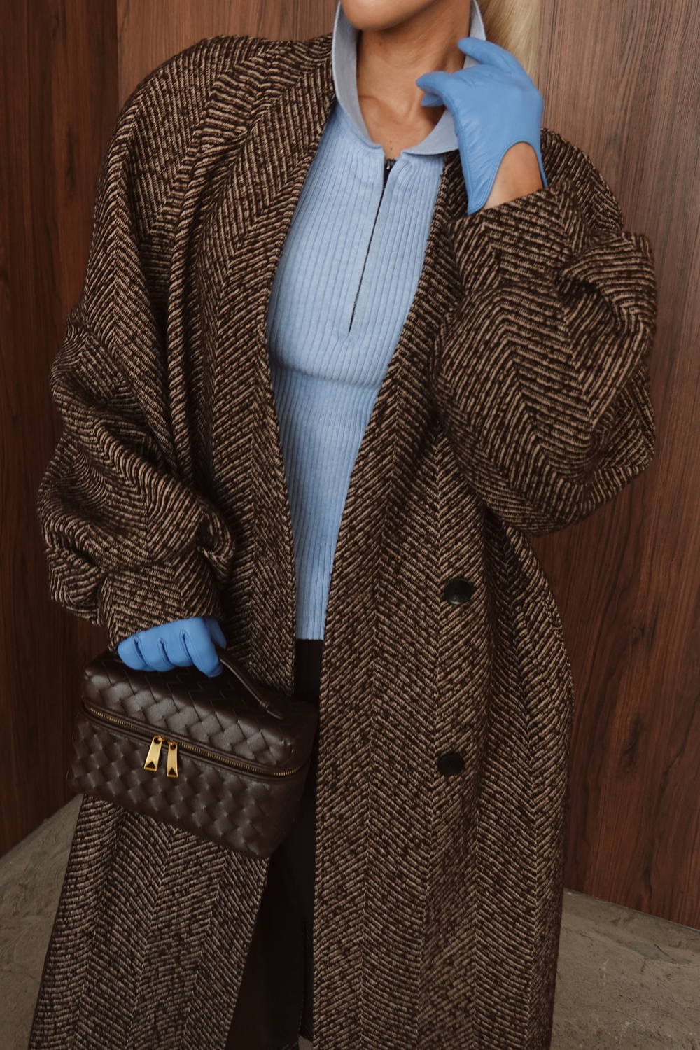 Пальто из шерсти в гусиную лапку с поясом