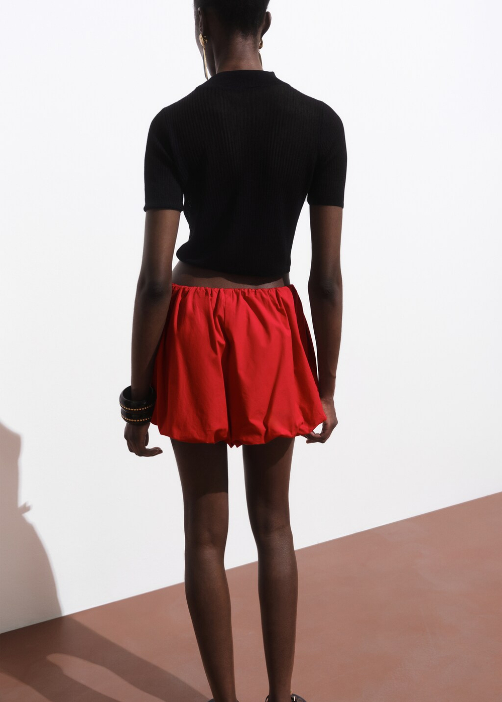 Укороченный вязаный джемпер