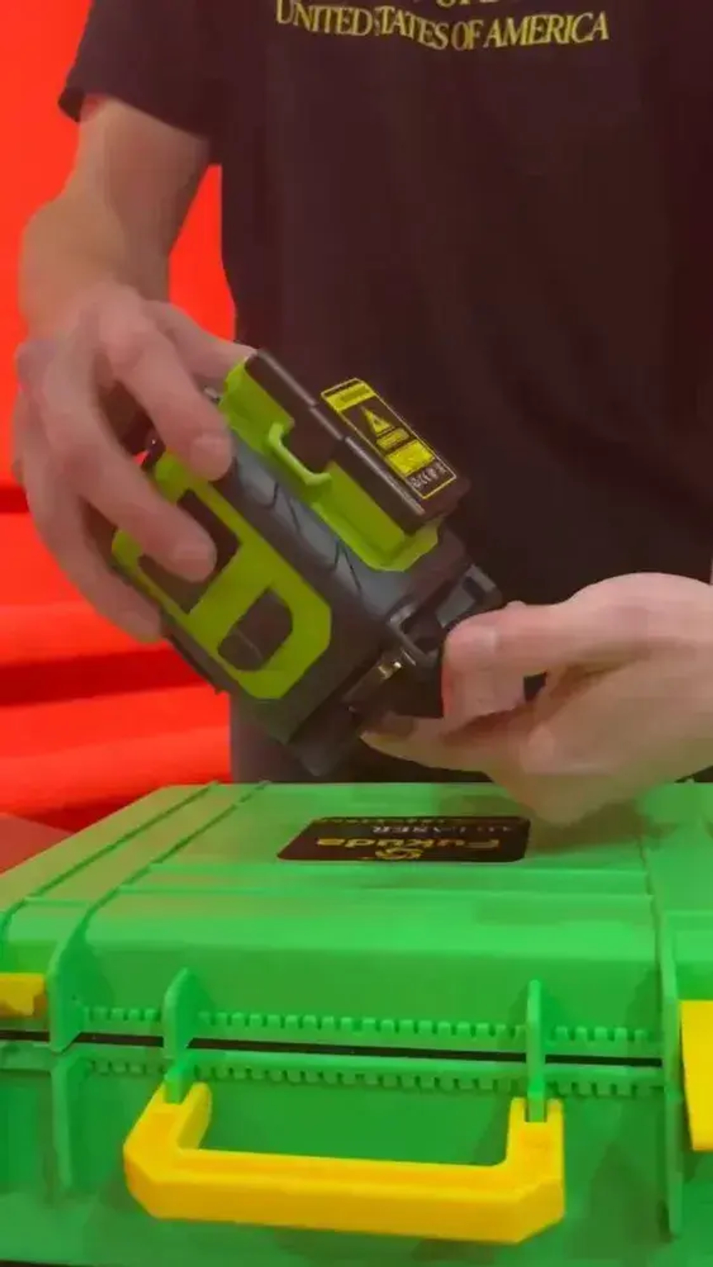 Лазерный уровень Fukuda 4D 360 MW94D4GX