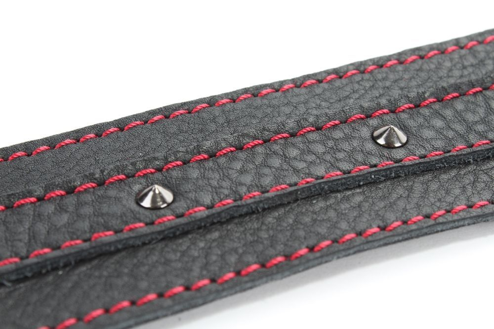 Черный ошейник из натуральной кожи с шипами (Цвет: черный)