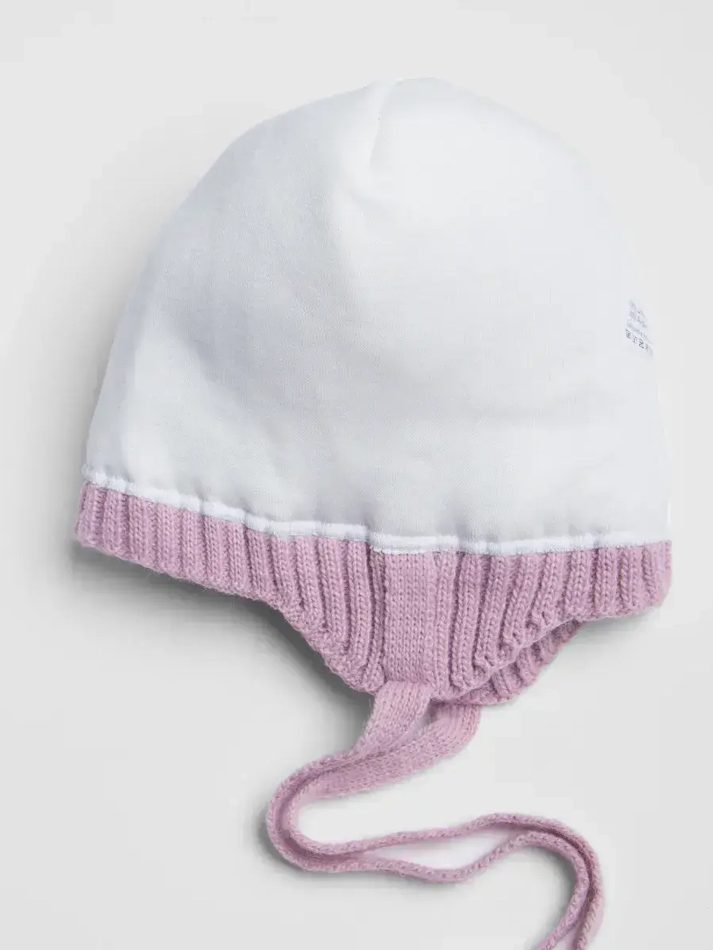 Шапка зимняя с помпоном и ушками для девочки