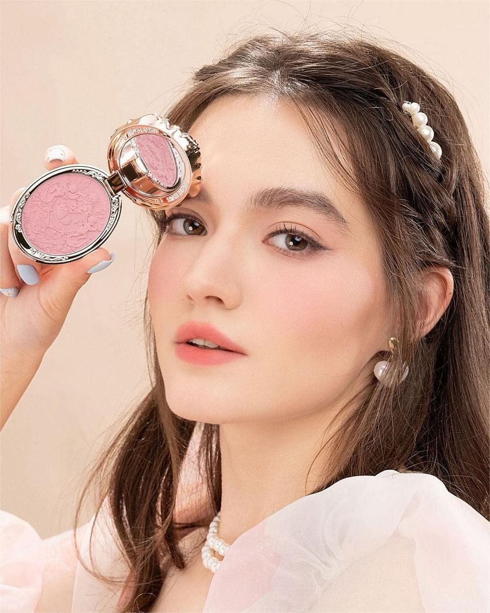 Flower Knows Strawberry Rococo Series Embossed Blush - 03 Classic Ballet