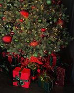 Елка с гирляндой 2в1 «Торжественная» (Литая хвоя) от 1,8 м до 4 м