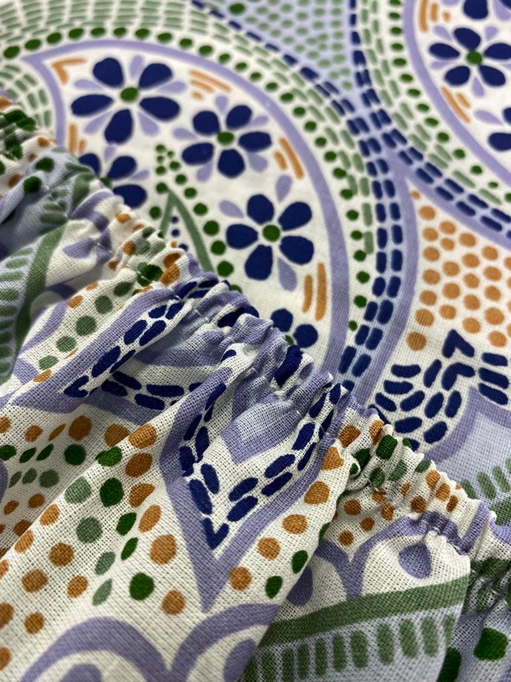 Простынь на резинке перкаль Сказка "Бисер" 140x200 см