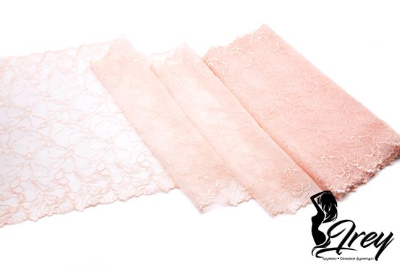 05-88 Вышивка на неэл. сетке 28 см, телесный