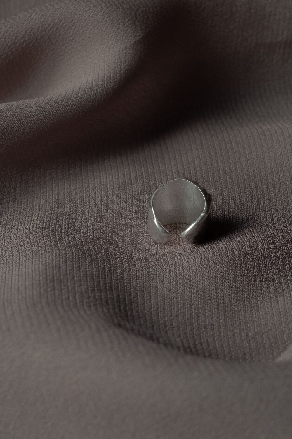 Кафф Средний с жемчужиной