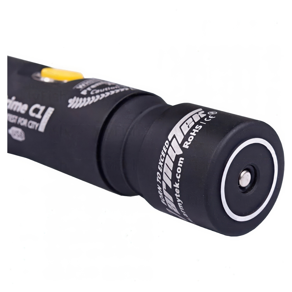 Карманный фонарь Armytek Prime C1 Pro Magnet USB+18350 XP-L — интеллектуальный контроль температуры и цветная индикация низкого заряда.
