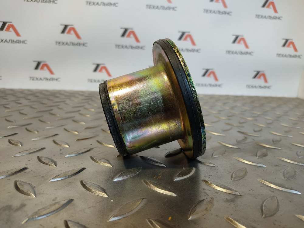 Втулка 7P-6446