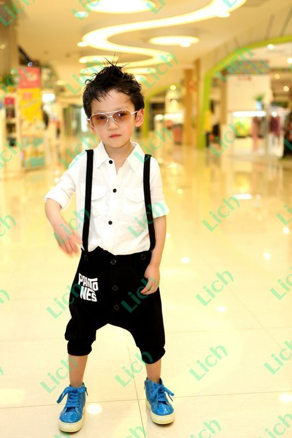 Штаны однотонные укороченные с подтяжками и надписями