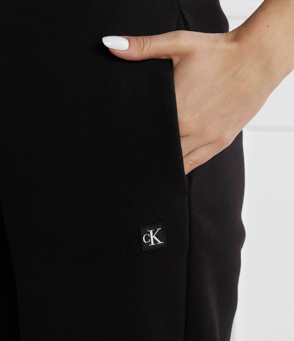 Спортивные штаны CALVIN KLEIN JEANS - черный(J20J222597)
