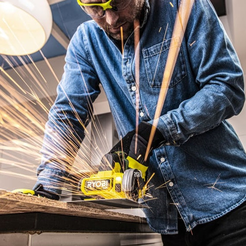 Отрезная машина Ryobi One+ HP RCT18C-0 5133004953