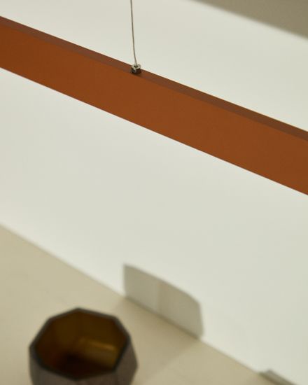 Подвесной светильник Boadella из алюминия с терракотовой отделкой