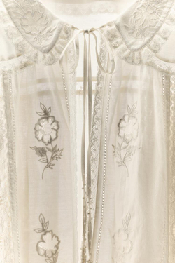 ZARA РУБАШКА С ЦВЕТОЧНОЙ ВЫШИВКОЙ — LIMITED EDITION, ЖЕЛТОВАТО-БЕЛЫЙ