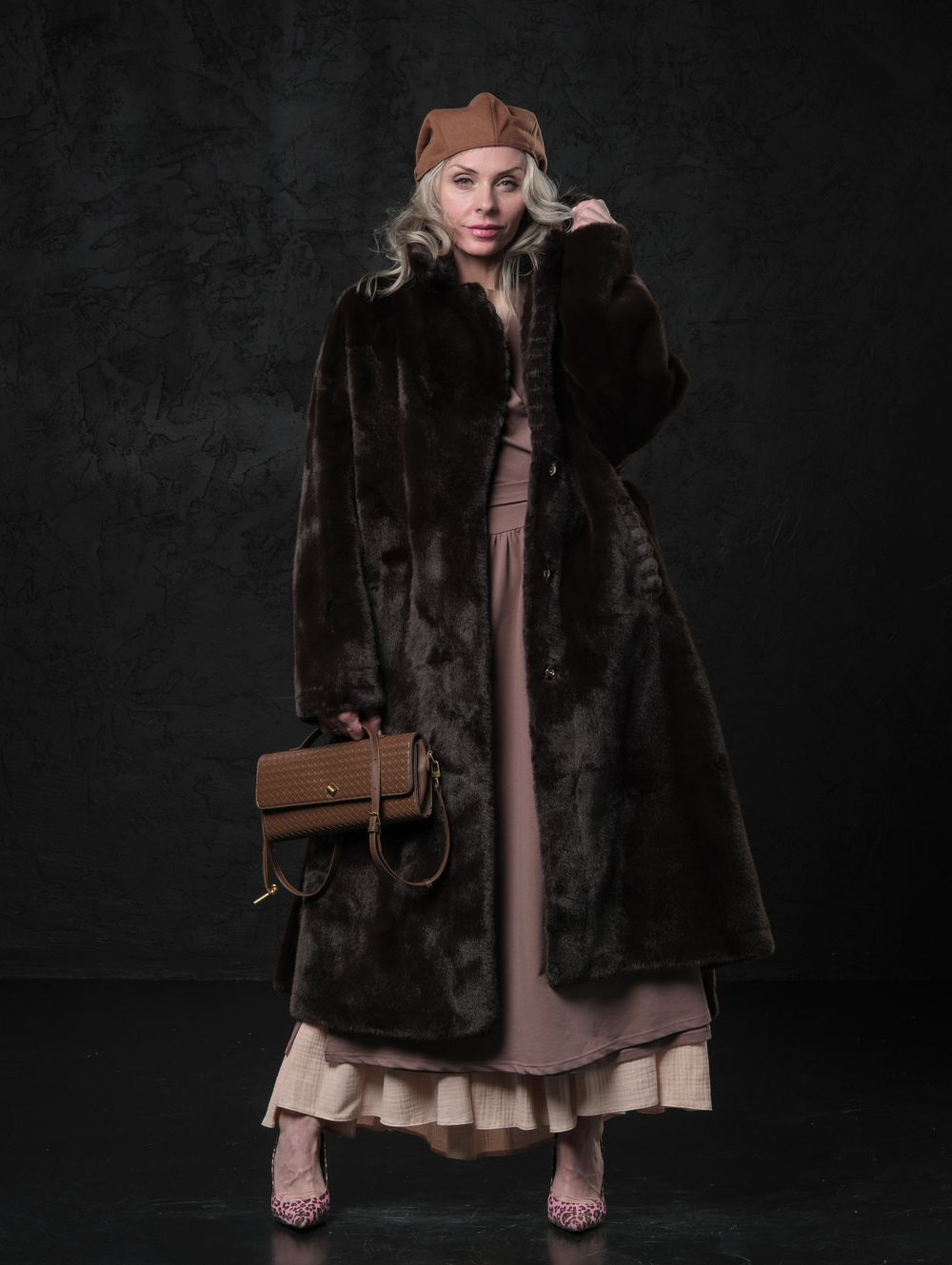 Шуба /шоколад /классика/ эко мех