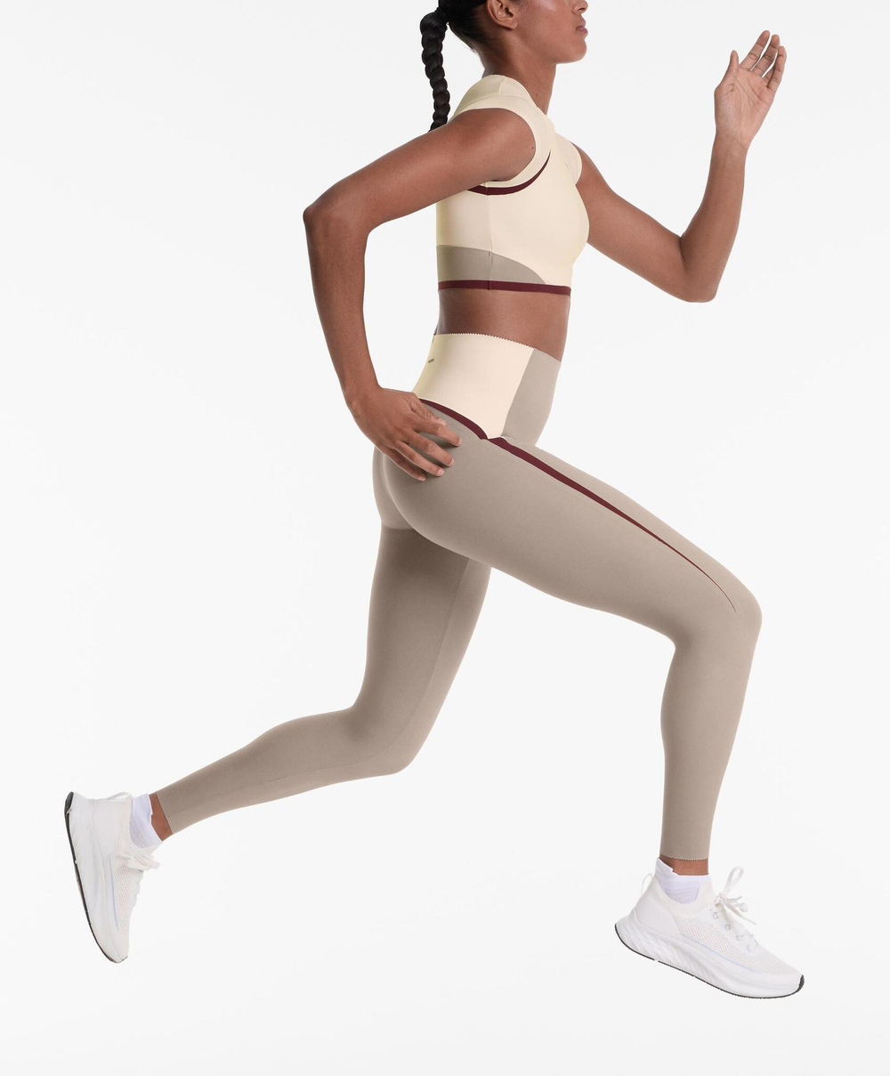 OYSHO Компрессионные легинсы Compressive длиной 65 см, экрю