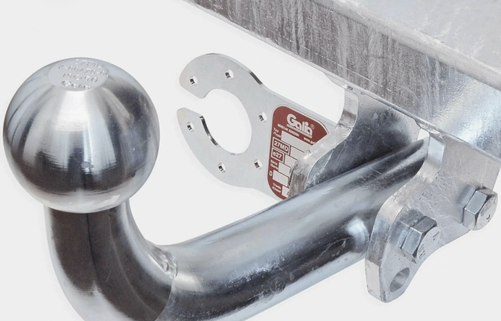 Фаркоп оцинкованный для Toyota Corolla Cross 2022- условно-съемное крепление шара, Galia.T080A