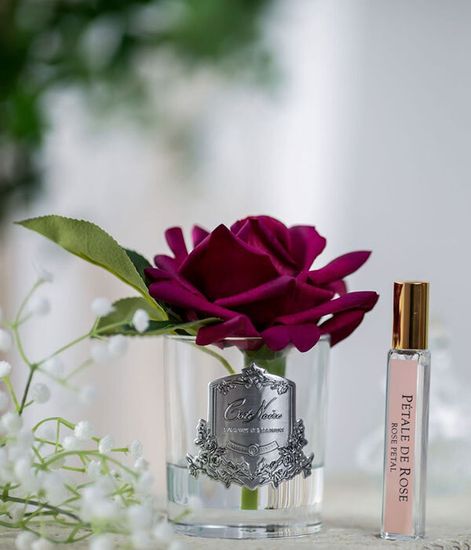 Красная роза ароматизированная в прозрачной вазе, Cote Noire