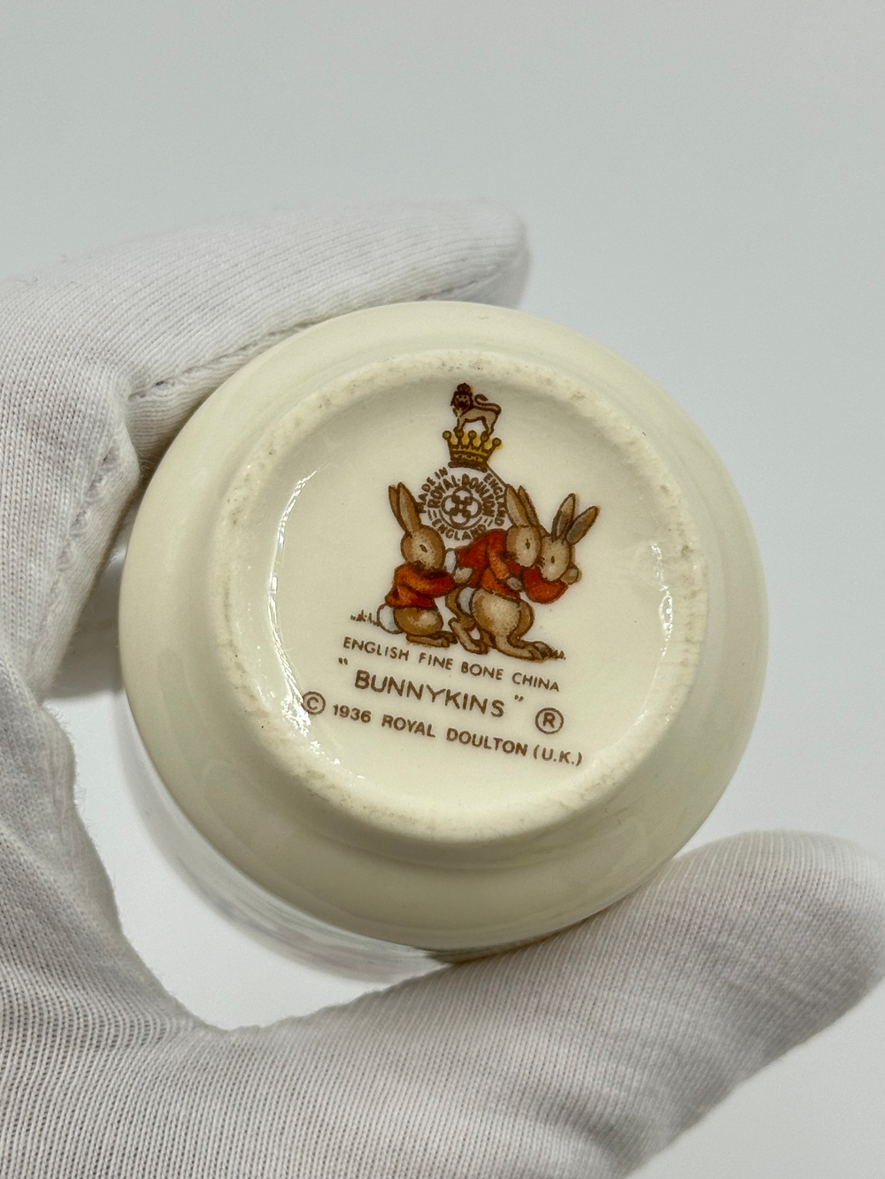 Подставка для яйца Royal Doulton Bunnykins