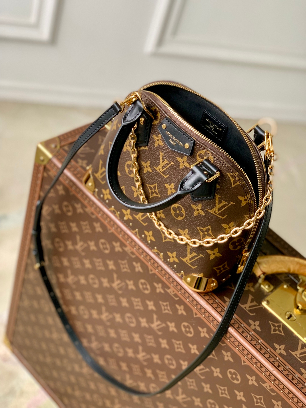 Louis Vuitton Alma Trunk BB