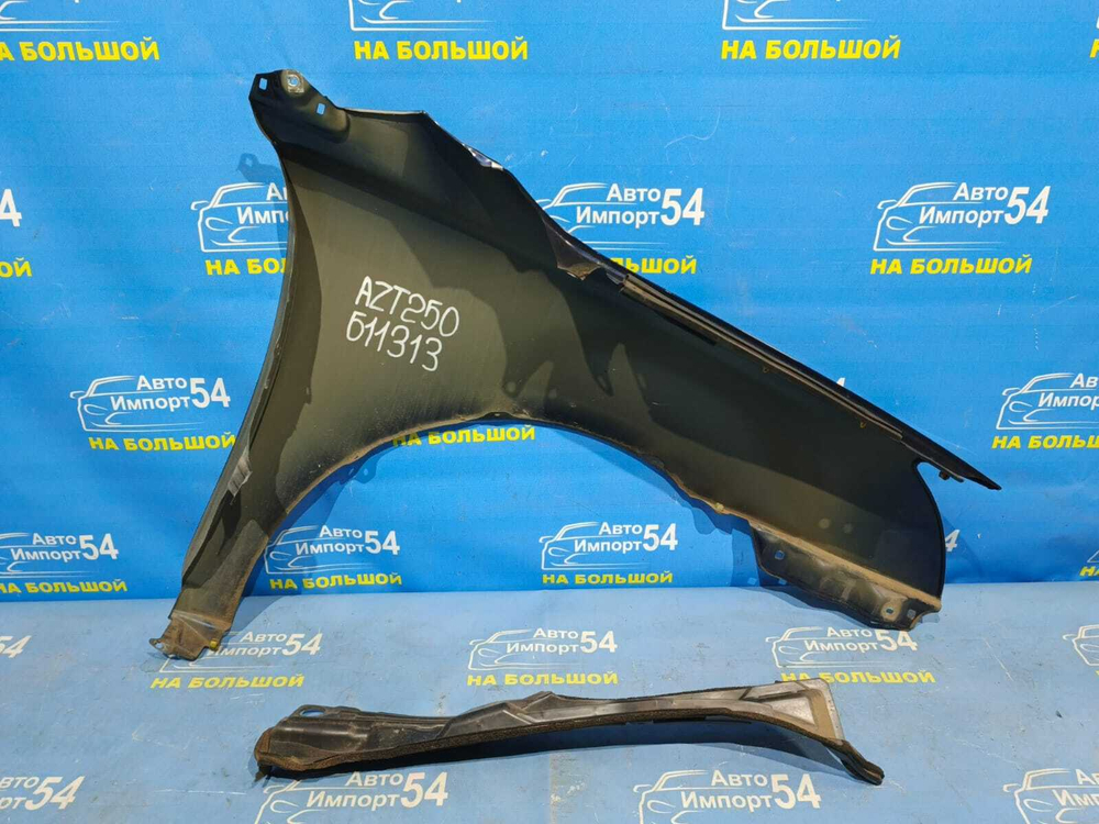 Крыло переднее левое TOYOTA AVENSIS 2006-2010