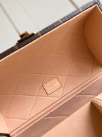 Louis Vuitton Cotteville 28 cm