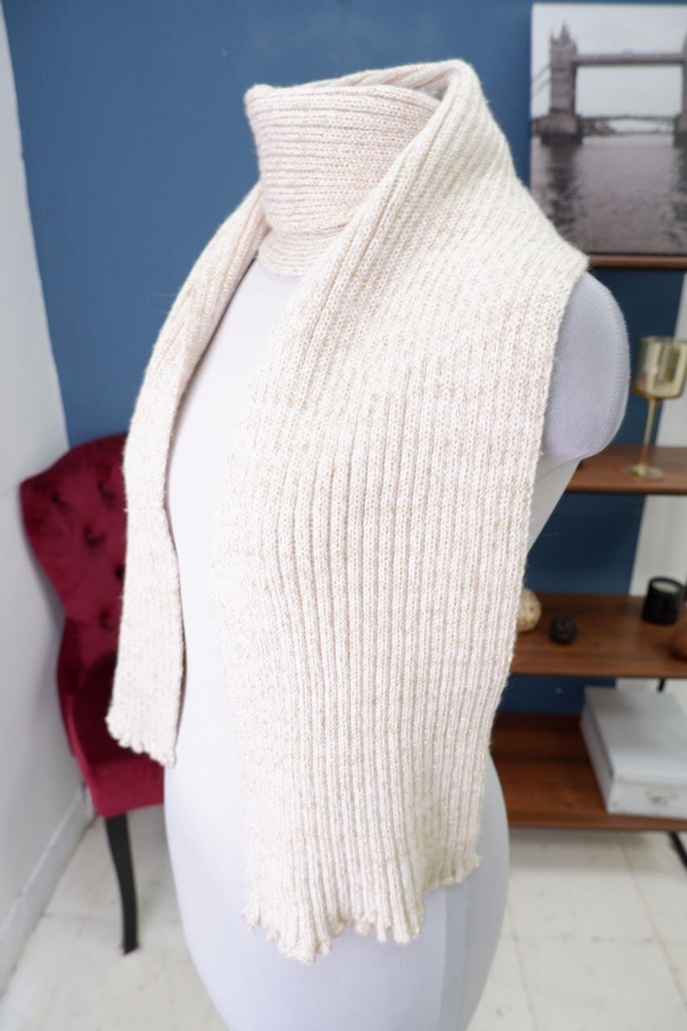 Шарф светлый