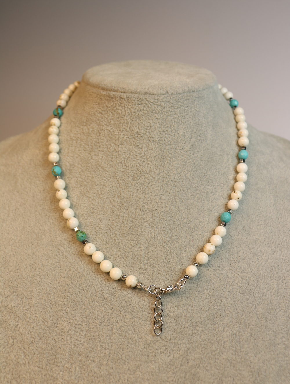 Чокер из турквенита "Бирюзовые капли"