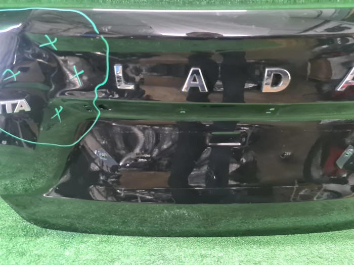 Крышка багажника Lada Granta (2018-н.в.) седан