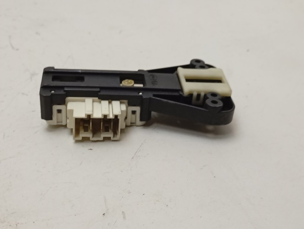 WF8590NFW кт62 Блокировка люка для стиральной машины Samsung ZV-446 б/у