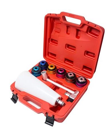 Воронка для заливки масла в двигатель а/м с металлическими адаптерами, 8пр., в кейсе Forsage F-61930A