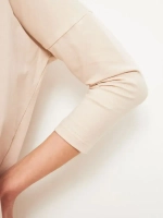 Лонгслив оверсайз с рукавом 3/4