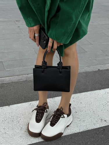 Кроссовки женские NOHO