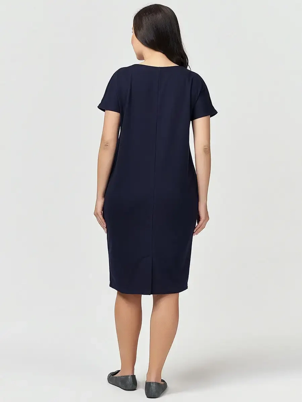 Платье нарядное в офис