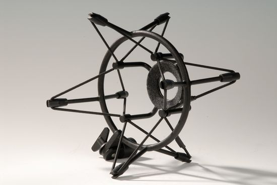 АМ-60/27-Ч Амортизатор-паук для микрофона, черный, Октава