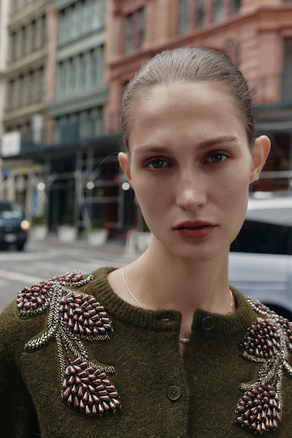 ZARA КАРДИГАН С БУСИНАМИ, ЗЕЛЕНЫЙ