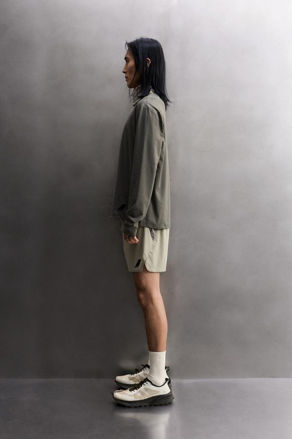 ZARA ФУТБОЛКА С ДЛИННЫМ РУКАВОМ И ГРАФИЧЕСКИМ ПРИНТОМ, МЯГКИЙ СЕРЫЙ