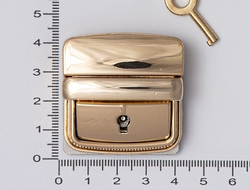 Замок-защелка портфельный на винтах 42*40 Золото