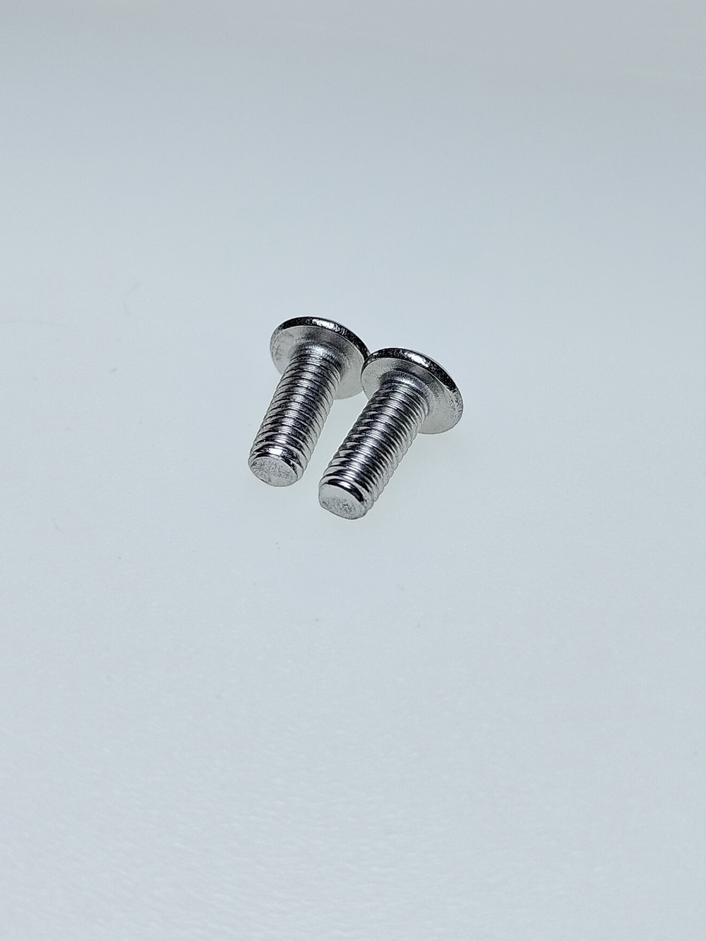 4х10 Винт с полукруг.гол. и внутр.шестигр. нерж. А2-70 ISO 7380 (100 шт.)