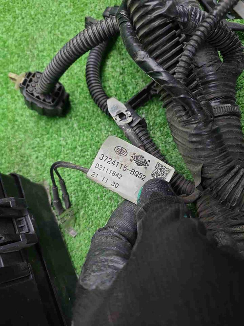 Проводка моторного отсека Faw Bestune T99 (22-нв)