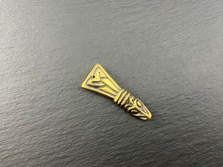 Хвостовик. Готланд 11 в.