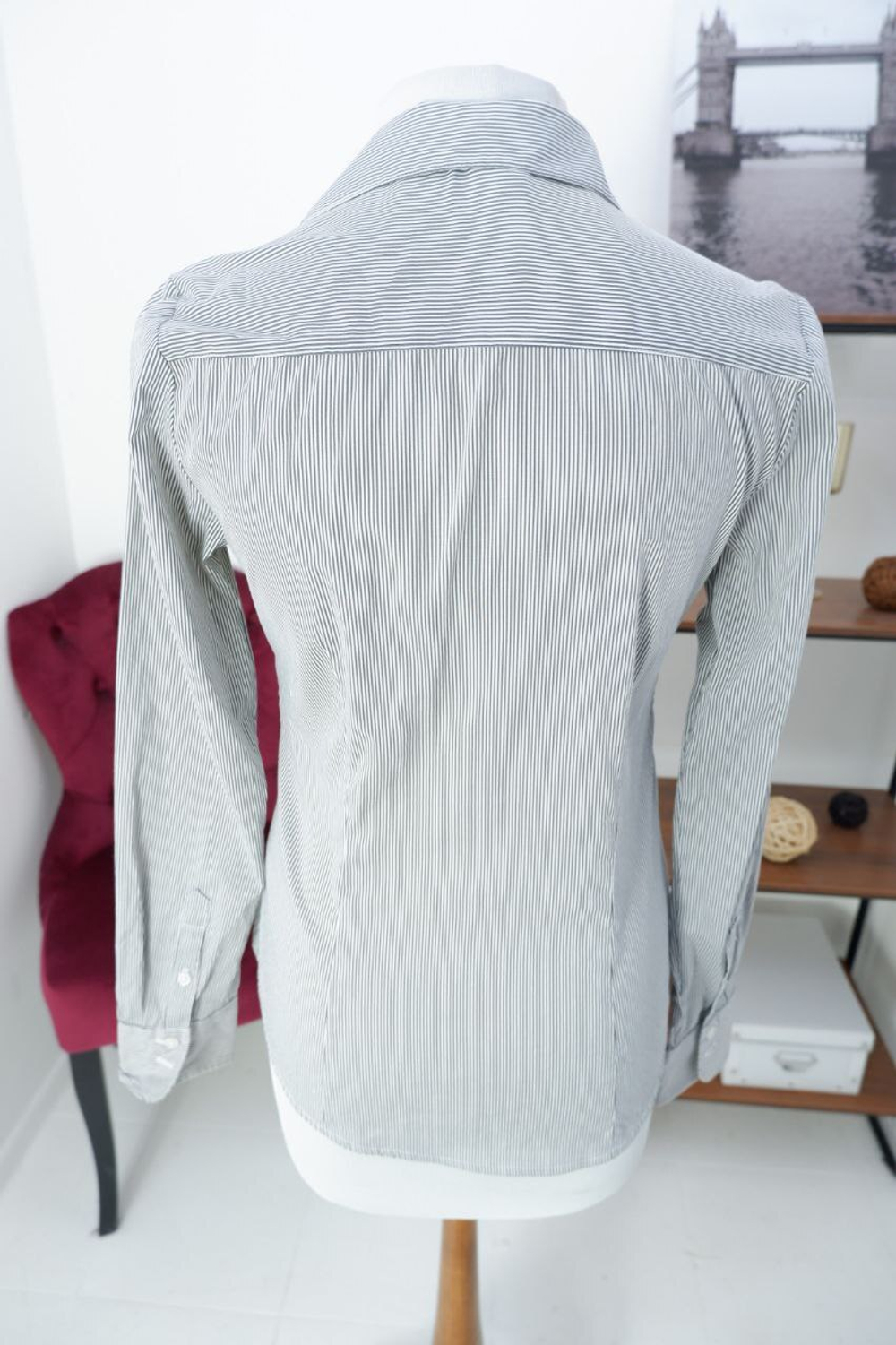 Блузка H&M лаконичная 42 размер