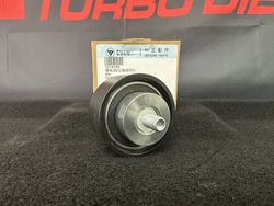 Ролик промежуточный ремня нижний (гладкий) ISF 2.8,Валдай ISF 3.8 (верхний) (оригинал)